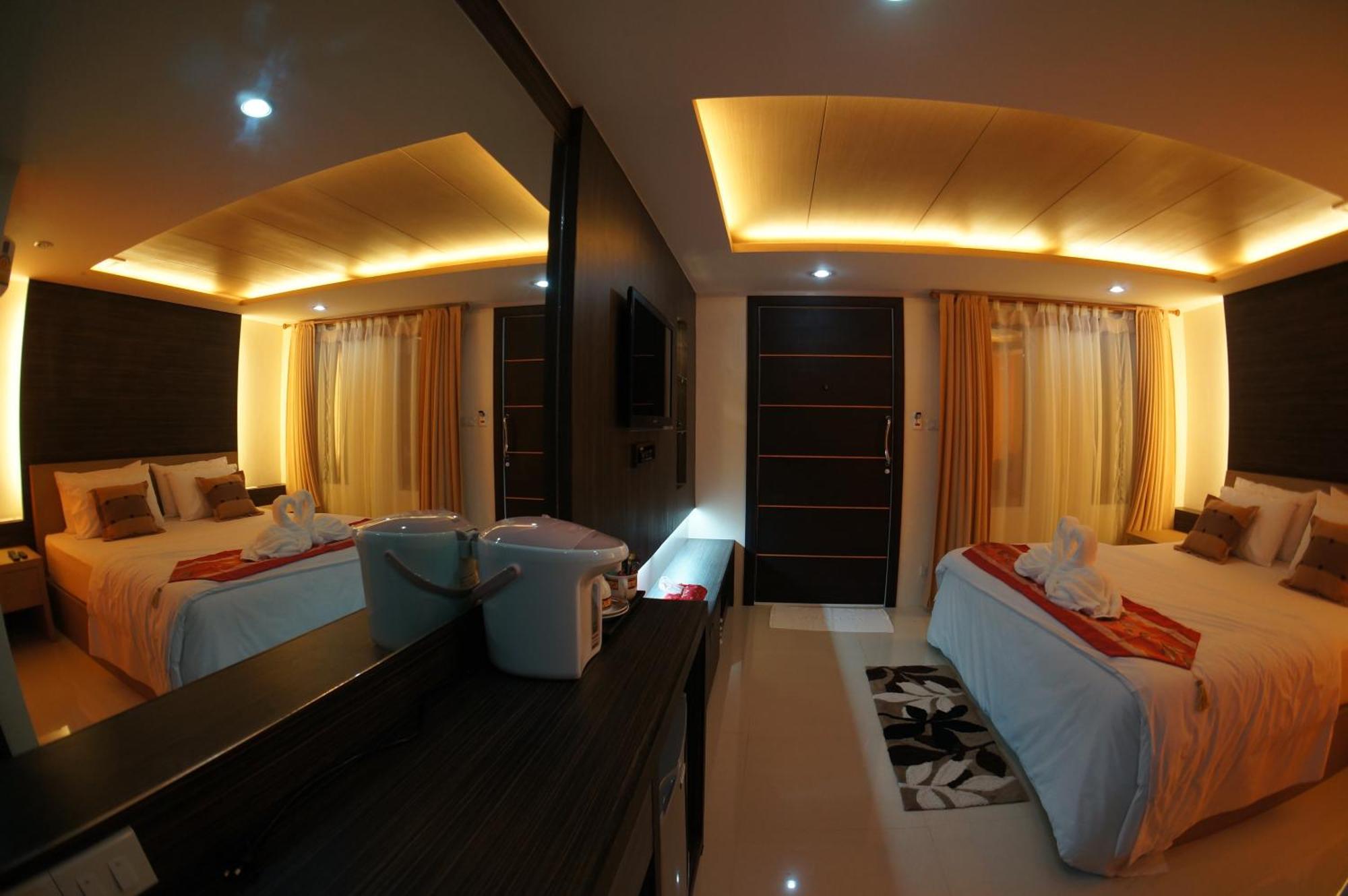 Tt Naiyang Beach Phuket Nai Yang Luaran gambar