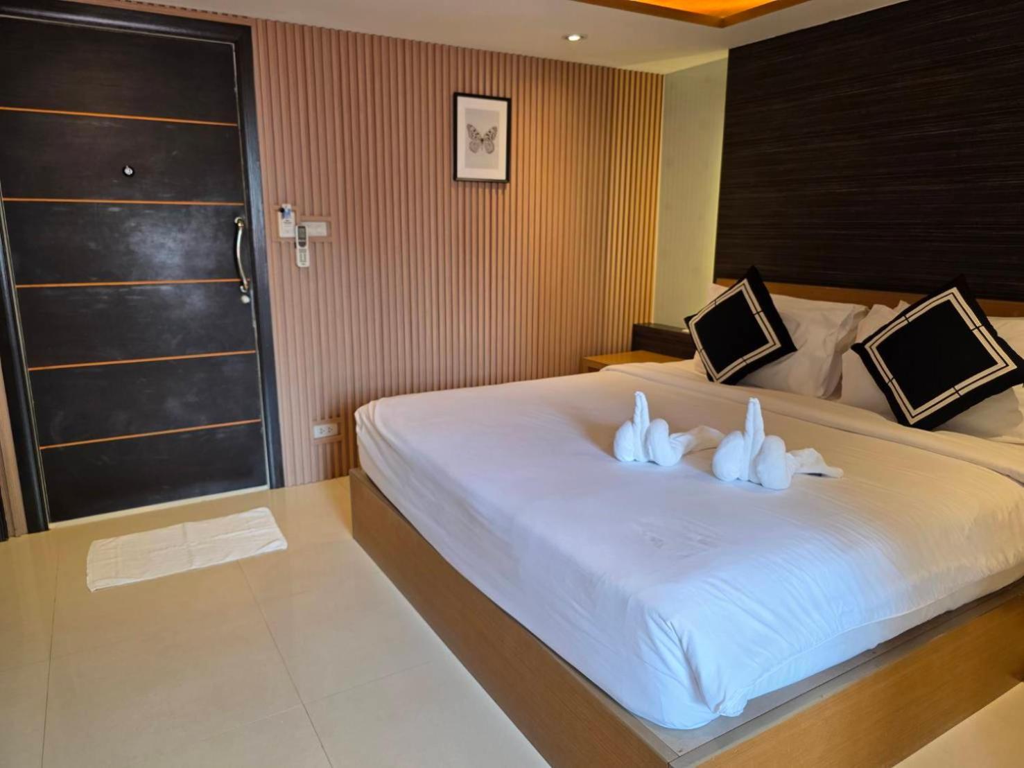 Tt Naiyang Beach Phuket Nai Yang Luaran gambar