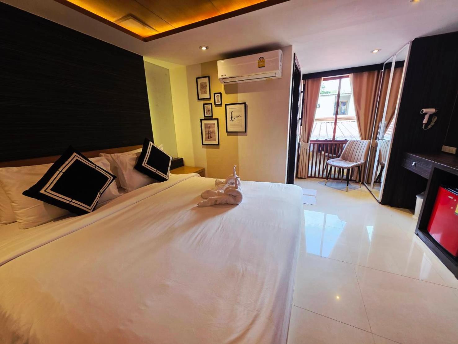 Tt Naiyang Beach Phuket Nai Yang Luaran gambar