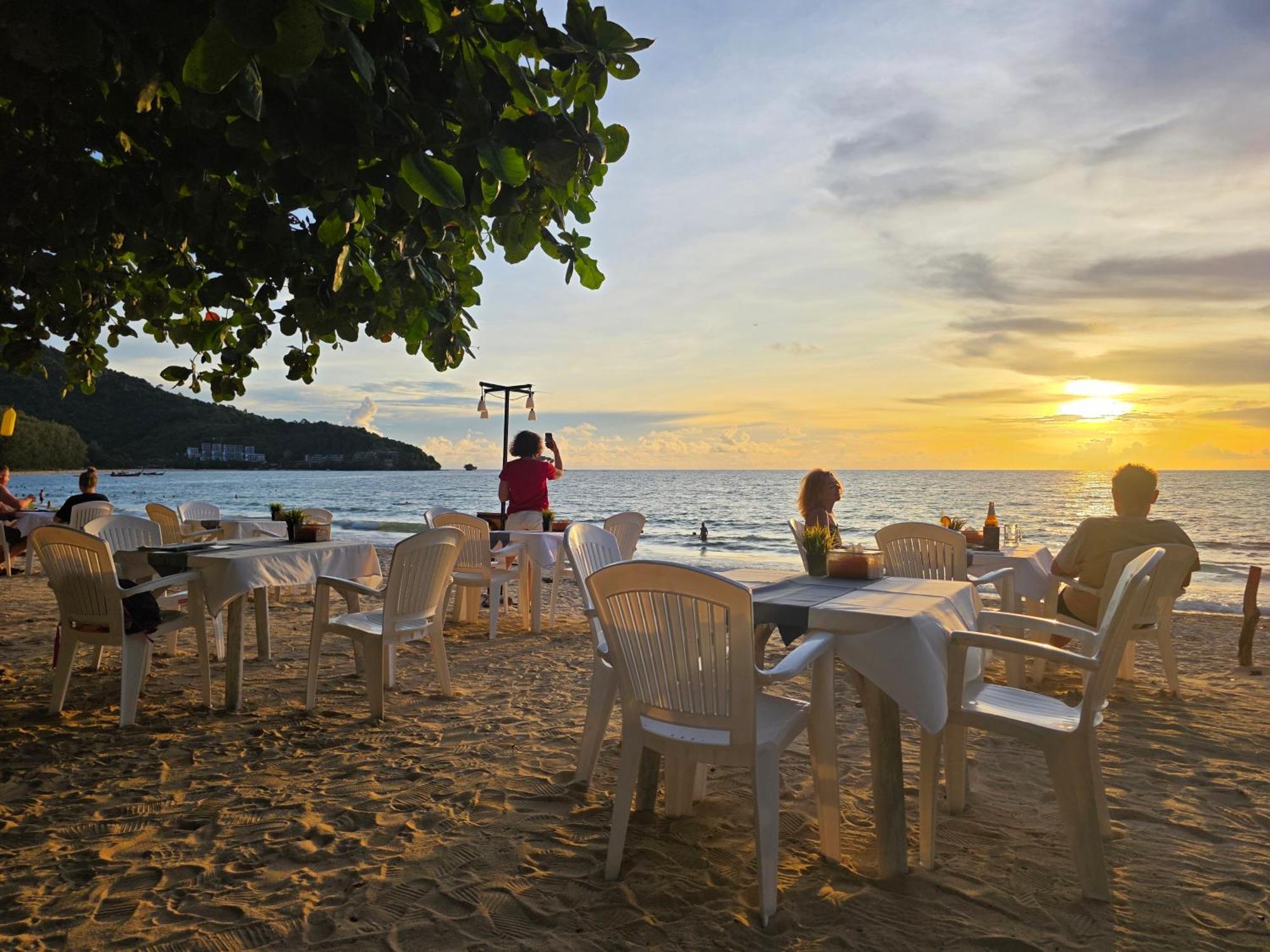 Tt Naiyang Beach Phuket Nai Yang Luaran gambar