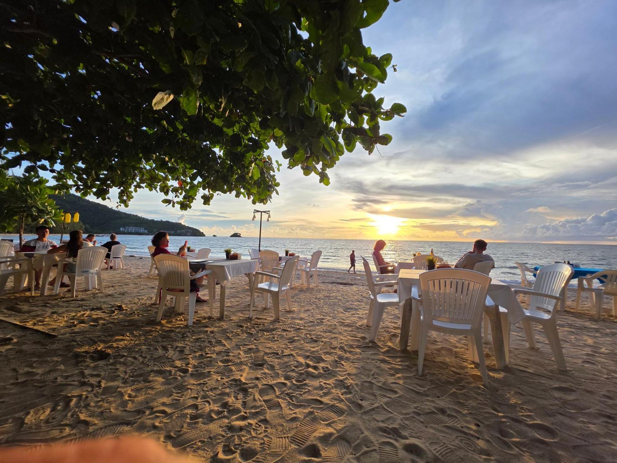 Tt Naiyang Beach Phuket Nai Yang Luaran gambar
